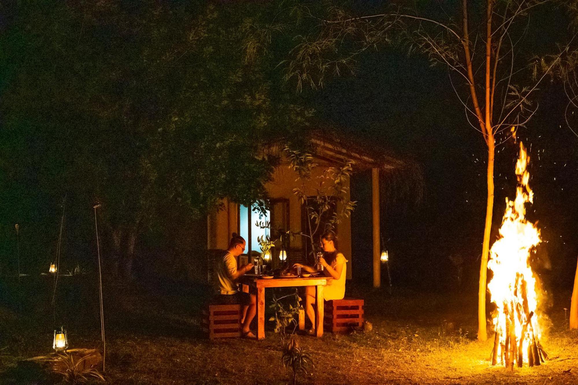 River Paradise Safari House With Cooking Class Udawalawe Bagian luar foto