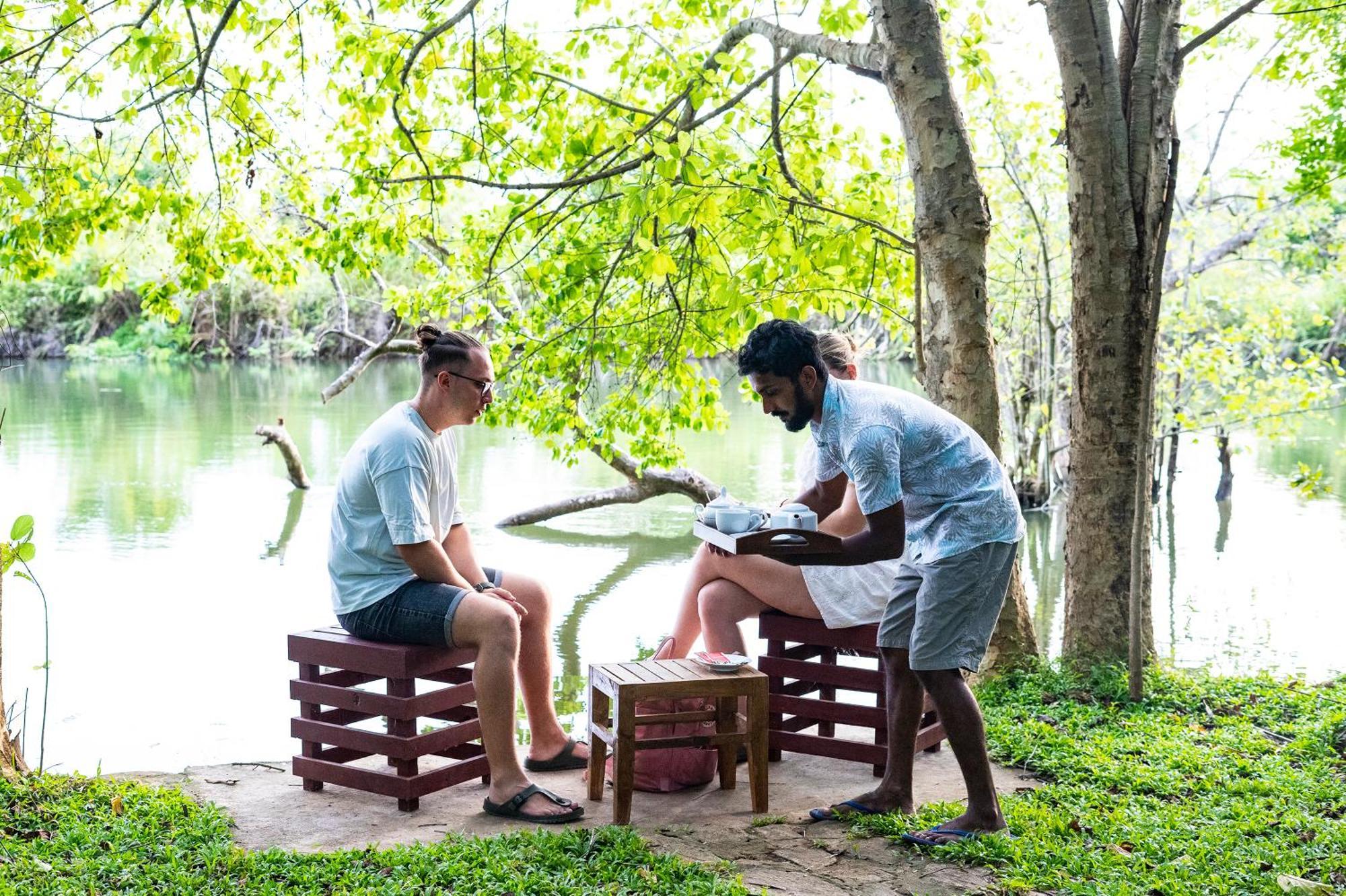 River Paradise Safari House With Cooking Class Udawalawe Bagian luar foto