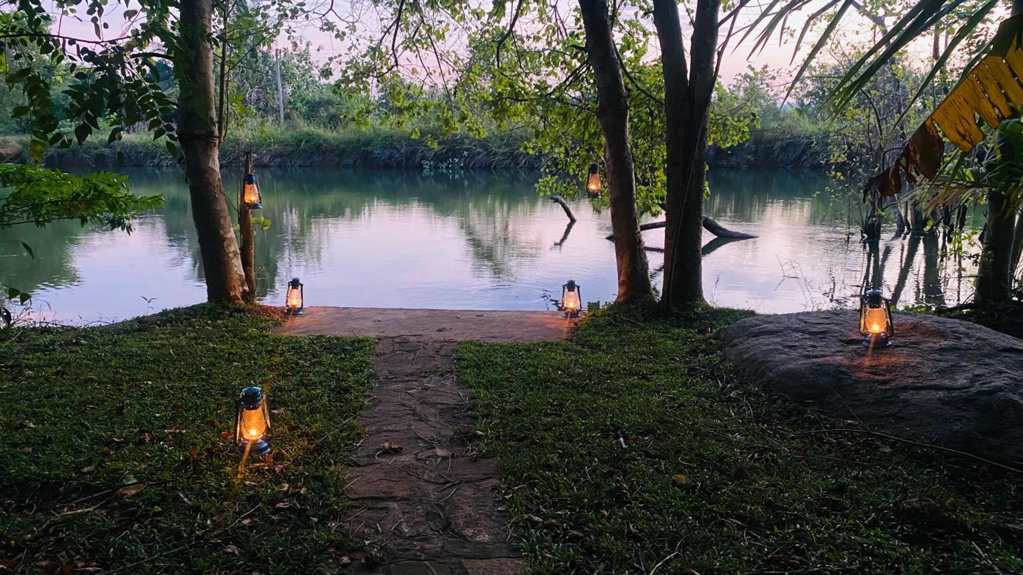 River Paradise Safari House With Cooking Class Udawalawe Bagian luar foto